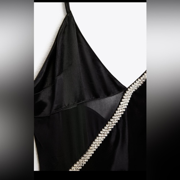 New BLACK SATIN EFFECT RHINESTONE MIDI DRESS V Neck With Mesh - Picture 12 of 14